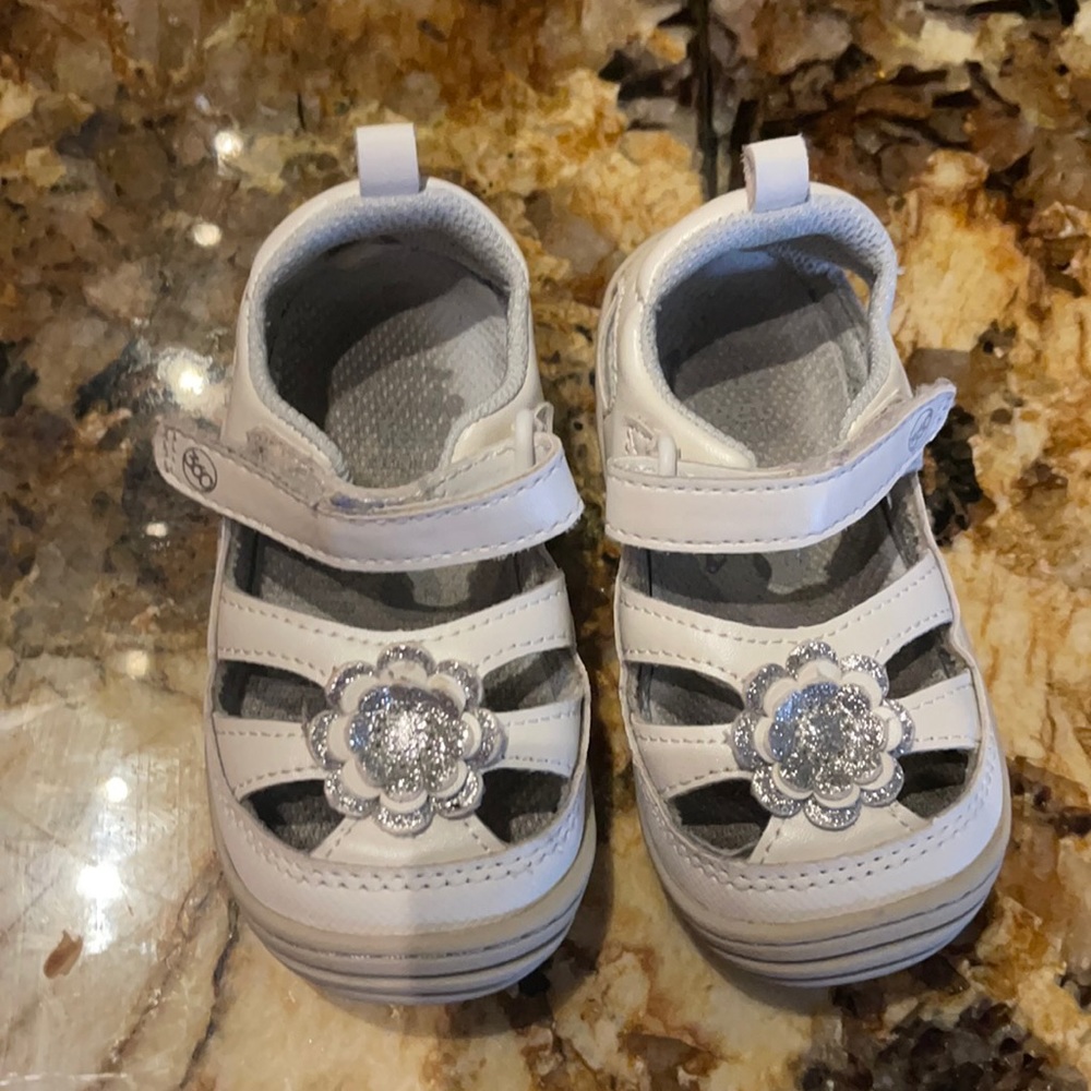 Stride Rite 360 Sandals
